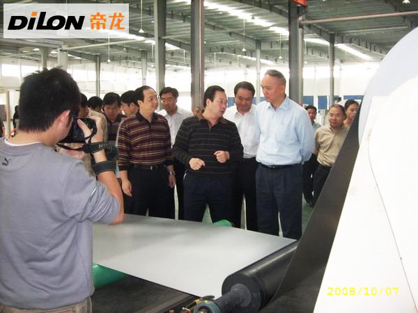 1574671314575420.jpg 1 蔡奇市長等領(lǐng)導(dǎo)來公司視察、調(diào)研.jpg